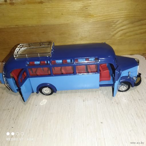 Винтаж.Автобус Merсedes O3500 NZG.Германия.1:40