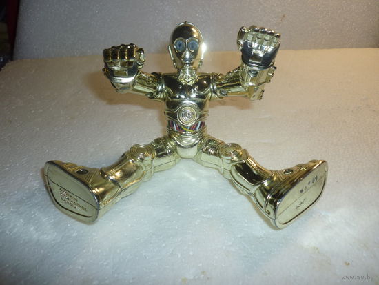 Коллекционная фигурка С-3РО из ЗВЁЗДНЫХ ВОЙН. HASBRO. 2004г.