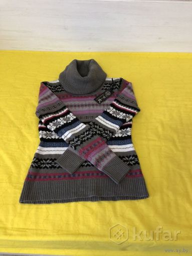Свитер новый р. 42-44