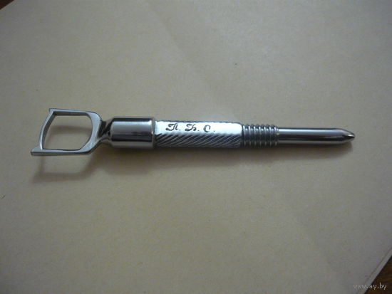 Авторучка.