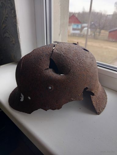 Антуражный немецкий, стальной шлем.