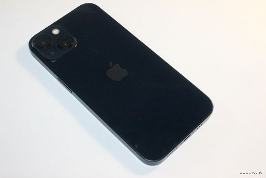 Телефон Apple iPhone 13 128GB