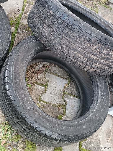 Шины зимние пара 205/55 R16 5-6 мм протектор Белка