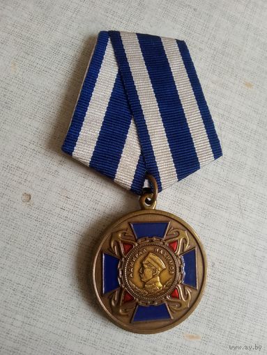 Медаль. Адмирал Нахимов. За особые заслуги.