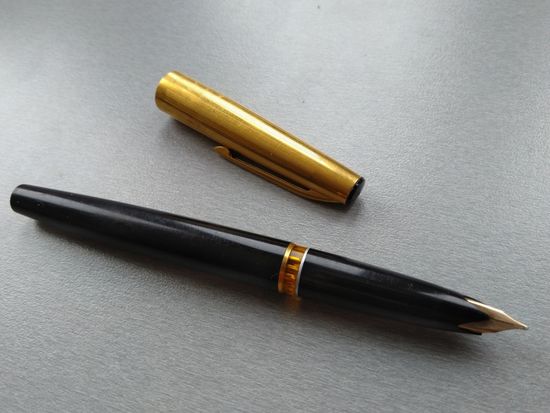 Перьевая ручка с золотым пером АР-95 СССР