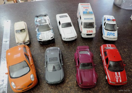 Машинки коллекционные - 9 шт. Китай.