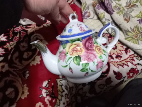 Заварник красивый