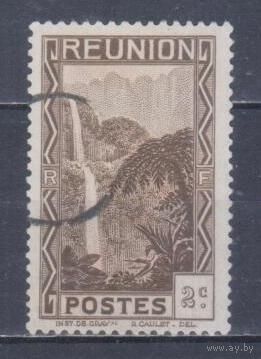 [110] Французские колонии.Реюньон 1933. Водопад.2с. Гашеная марка.