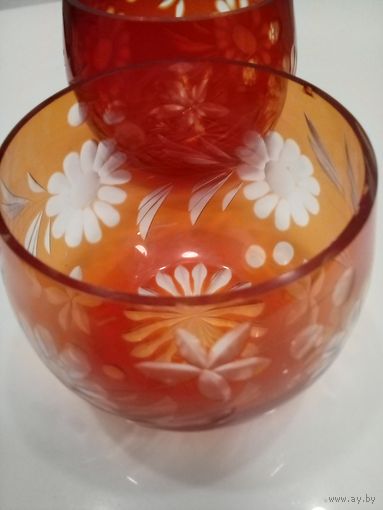 Стаканы красное стекло