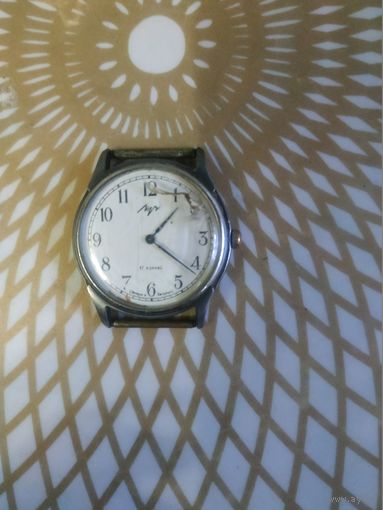 Часы наручные Луч.  Состояние на скане. В коллекцию,ремонт,на запчасти.