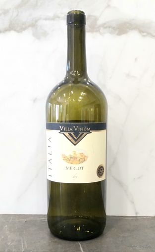 Бутылка Винная * MERLOT * Villa Vinum * Италия * объём 1.5 литра * высота 35 см * диаметр 9 см