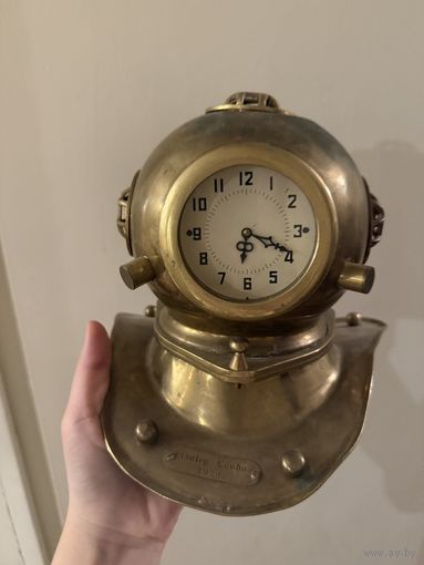 Часы шлем водолаза