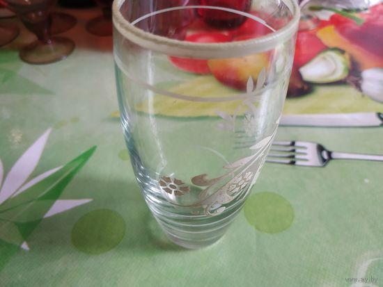 Винтажный стакан.