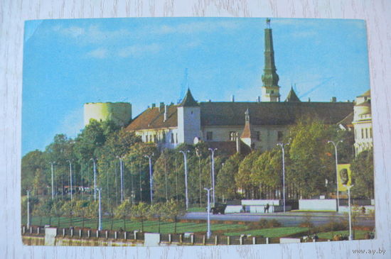 Прибалтика. Латвийская ССР. Рига. Дворец пионеров; 1974, чистая (9*14см).