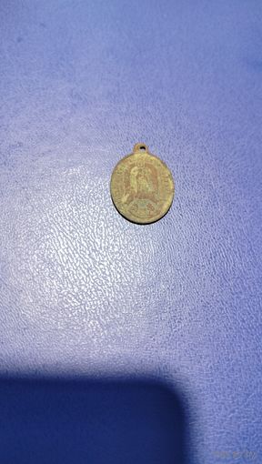 Католический медальон