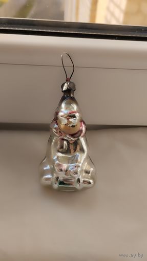 Ёлочная игрушка СССР "Девочка на санках"