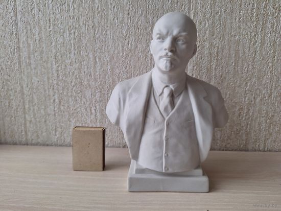 Ленин бюст бисквит 18 см