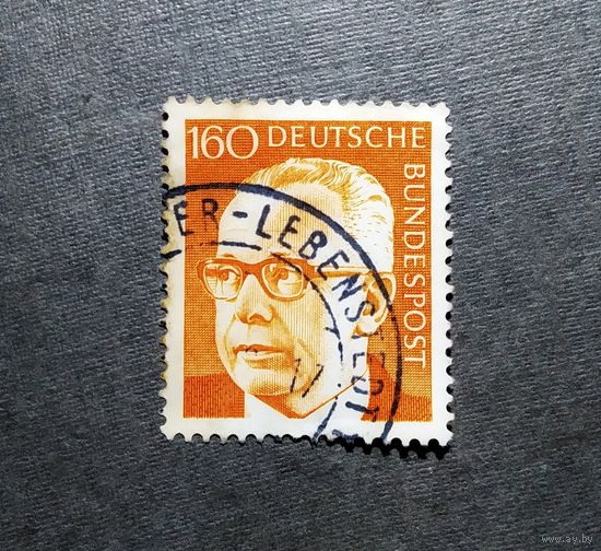 Марка Германия 1971 год Густав Хайнеман