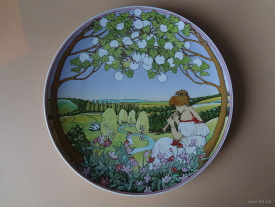 Тарелка настенная Весна.