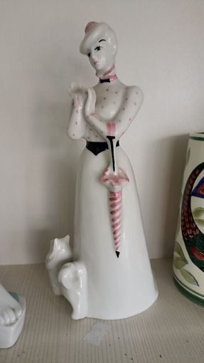 Статуэтка дама с собачкой Дулево, в идеальном состоянии