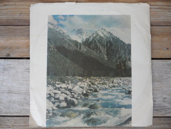 Пластинка Гранд (10") - Маттиа Баттистини (баритон) - Арии из опер Г. Доницетти, В. Беллини, Дж. Верди - АЗГ, середина 1960-х гг.