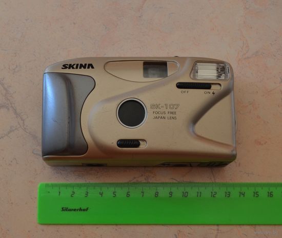 Фотоаппарат SKINA SK-107.