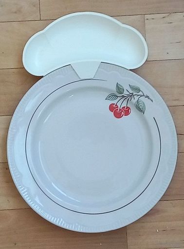 Тарелка+насадка -Ретро-СССР -Минск.