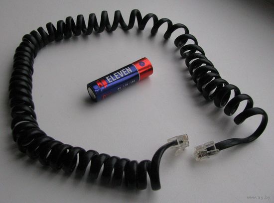 Шнур провод витой телефонной трубки .