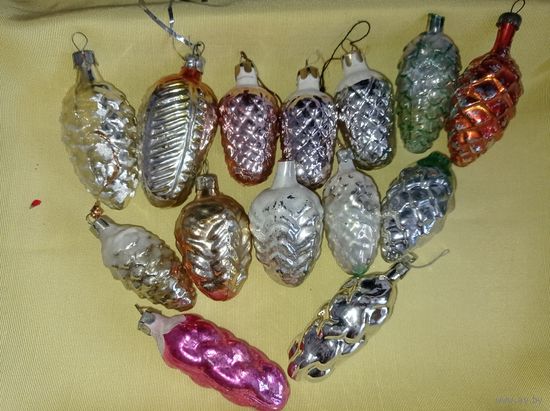 Елочная игрушка СССР, елочные игрушки шишки