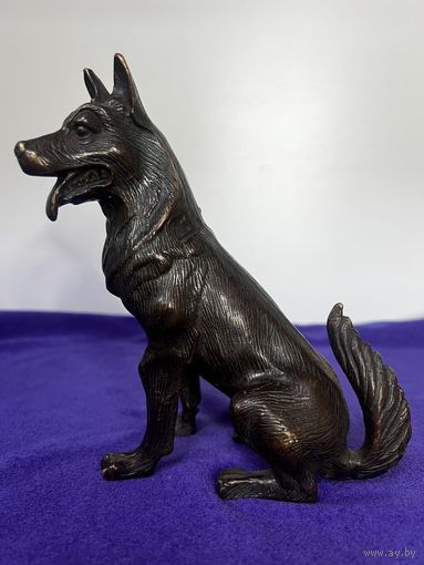 Статуэтка собака бронза с рубля