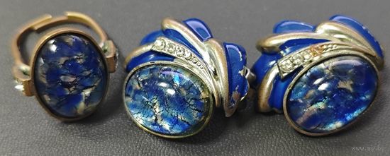 Серьги на клипсах и кольцо. Чехословакия. Времен СССР. Искусственный опал