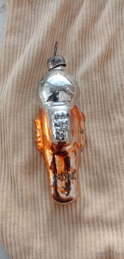Елочная игрушка космонавт ссср