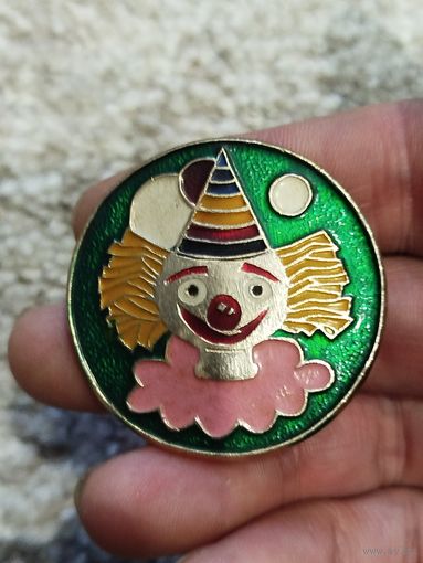 Клоун,крупный