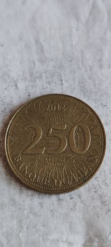 Ливан 250 ливрес 2012