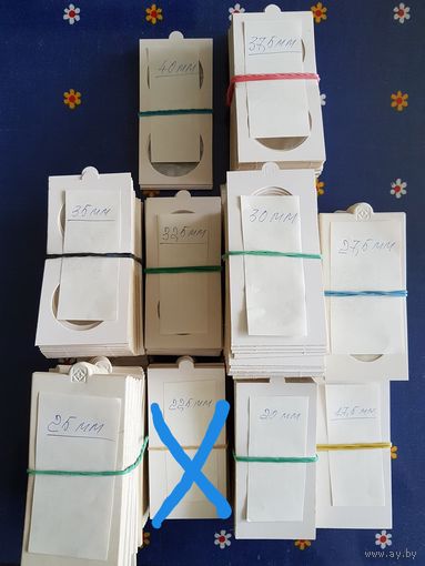 Холдеры Optima 50*50 мм для монет 17.5, 20, 25, 27.5, 30, 32.5, 35, 37.5, 39,5 мм, самоклеющиеся.