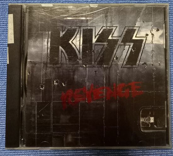 CD,(USA) Kiss – Revenge