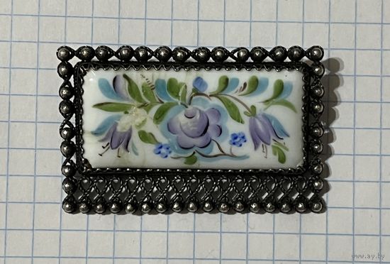Брошь. СССР. Скань, финифть. Есть скол.