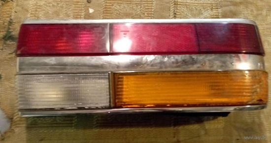 Фонарь габаритный левый 0053321R38 для BMW 5 E28 1981-1987
