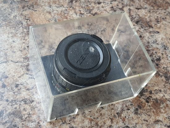 Фотообъектив "Helios-44M-5"