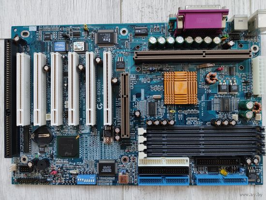 Gigabyte GA-BX2000+ (i440BX) (Slot 1) (ISA)