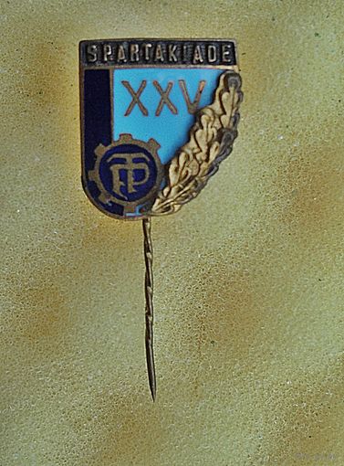 Значок "Трудовые резервы" , (1965 г., СССР)