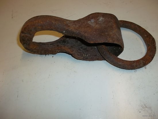 Элемент конской упряжи