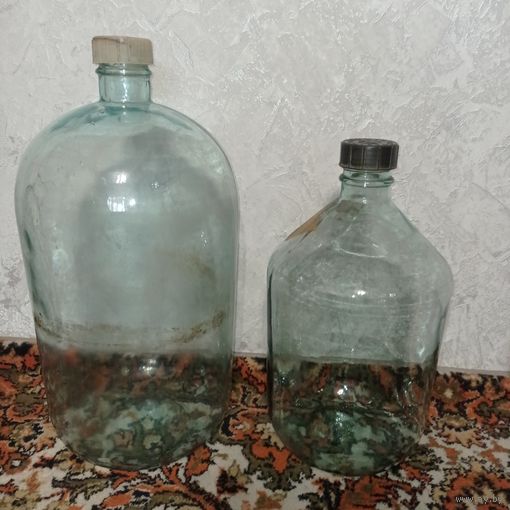 Бутыль, бутылка на 10 л, бутылка на 20 л. Стеклянные бутылки, бутылки