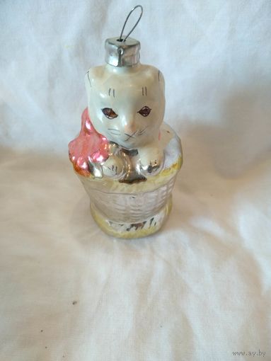 Ёлочная игрушка СССР котик в корзине