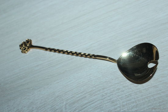 Позолоченная ложка, времён СССР, длина 16 см., 2 клейма.