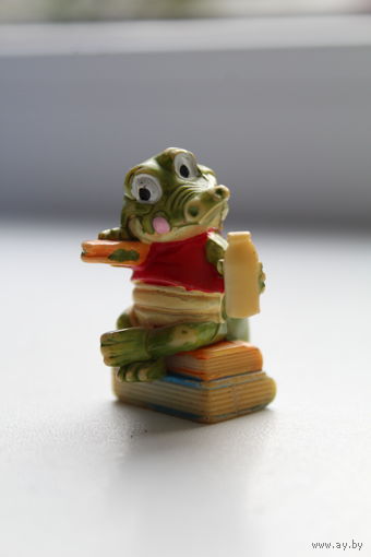 Редкая фигурка киндер 1992 год