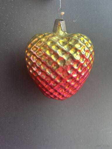 Елочная игрушка сердце СССР