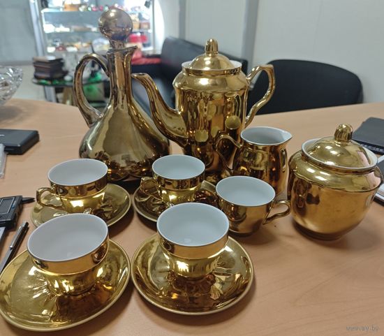 Золотой сервиз. Неполный.