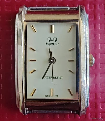 Часы "Q&Q".