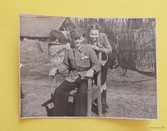 Фото "Польский жовнер", 1940-е гг. (11,5*8,5 см)